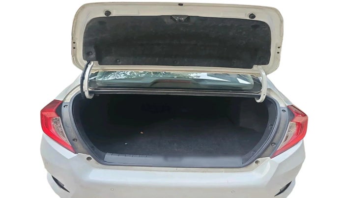 2019 Honda Civic 1.8L I-VTEC ZX CVT, Petrol, Automatic, 58,804 km, exterior