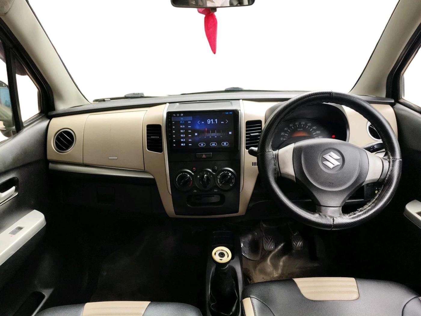 2017 Maruti Wagon R 1.0 LXI CNG, CNG, Manual, 69,399 km, interior