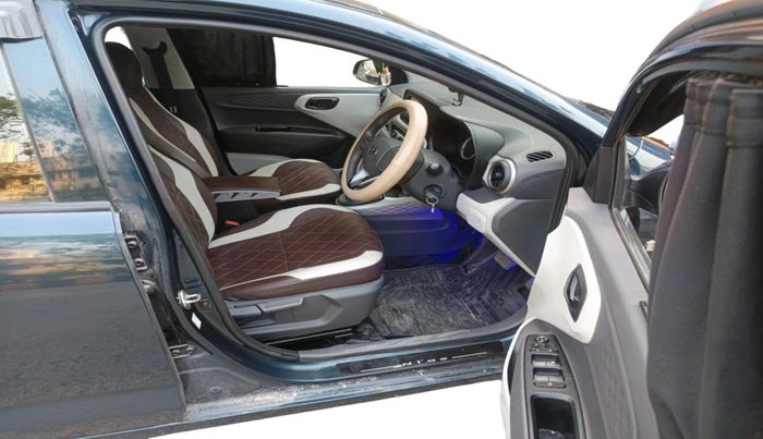 2020 Hyundai GRAND I10 NIOS MAGNA CORPORATE EDITION AMT 1.2 KAPPA VTVT, Petrol, Automatic, 52,374 km, interior