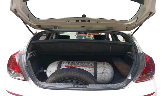 2013 Hyundai i20 MAGNA 1.2, CNG, Manual, 93,437 km, exterior