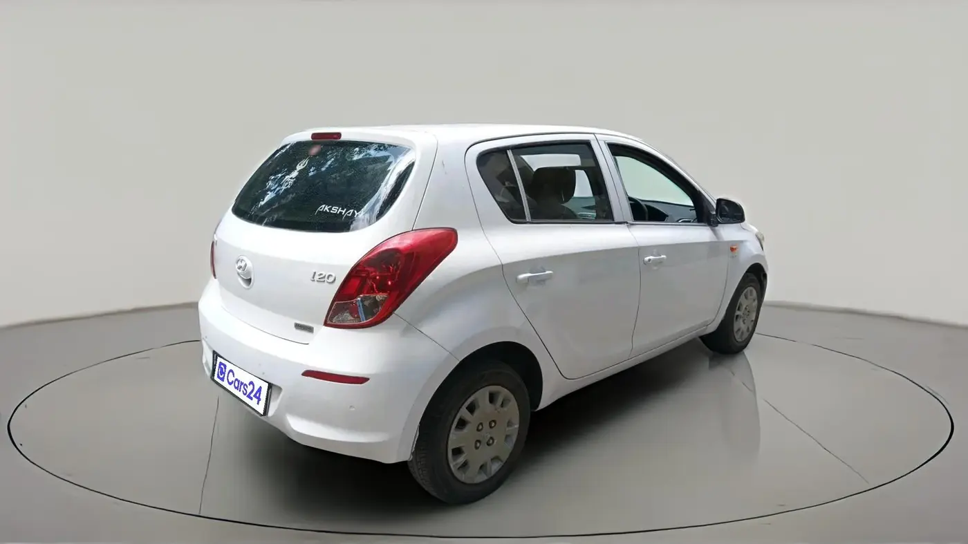 2013 Hyundai i20 MAGNA 1.2, CNG, Manual, 93,437 km, exterior