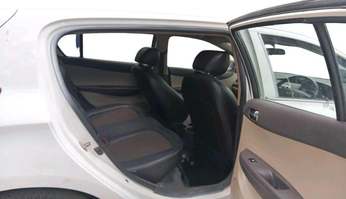 2013 Hyundai i20 MAGNA 1.2, CNG, Manual, 93,437 km, interior