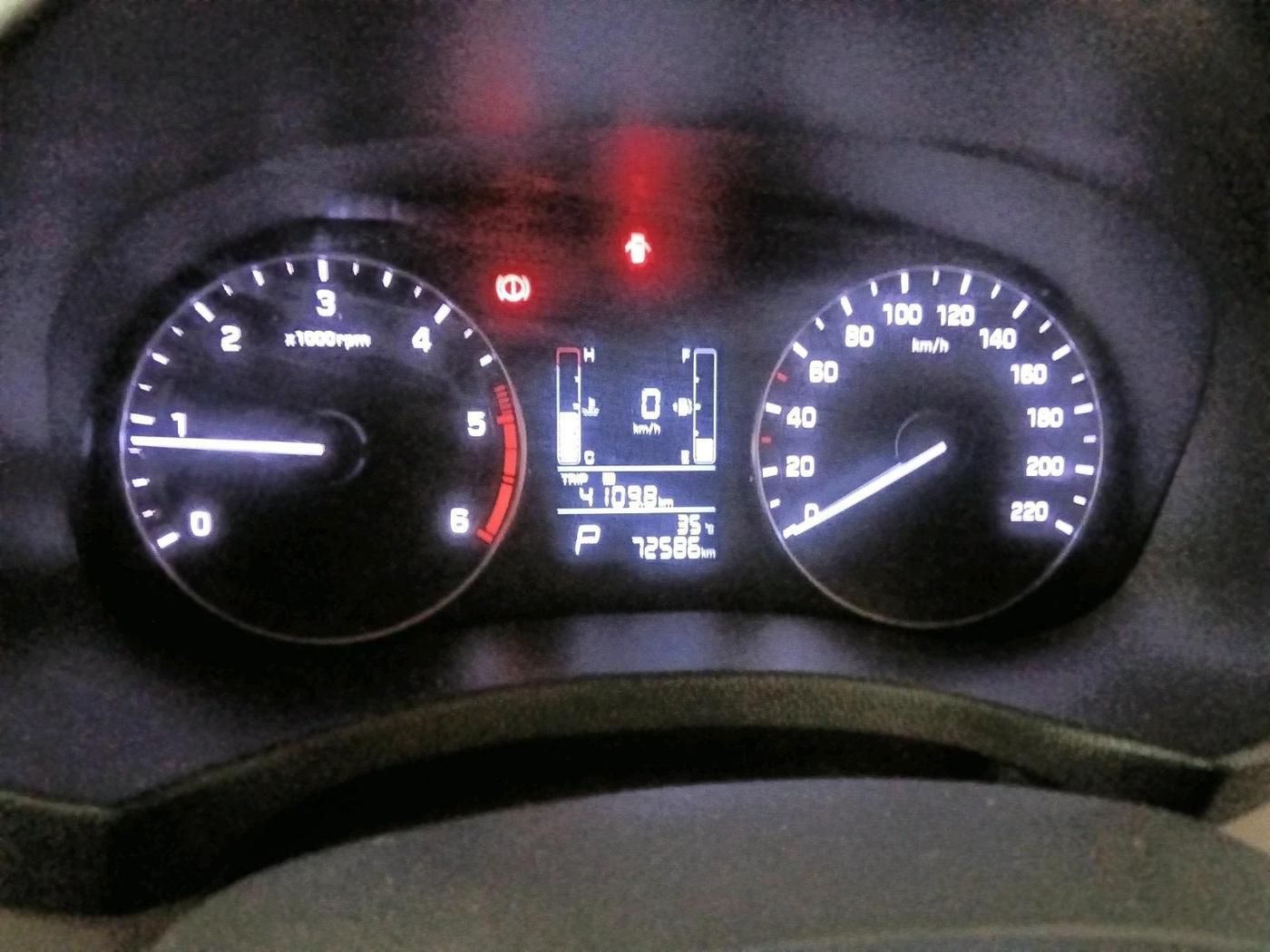 2015 Hyundai Creta SX PLUS AT 1.6 DIESEL, Diesel, Automatic, 72,586 km, interior