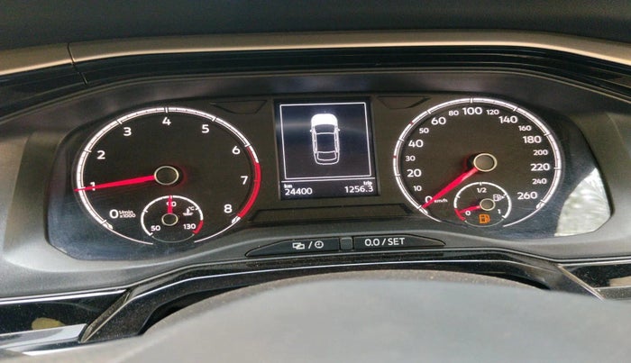 2024 Volkswagen VIRTUS HIGHLINE TSI 1.0 MT, Petrol, Manual, 24,000 km, interior