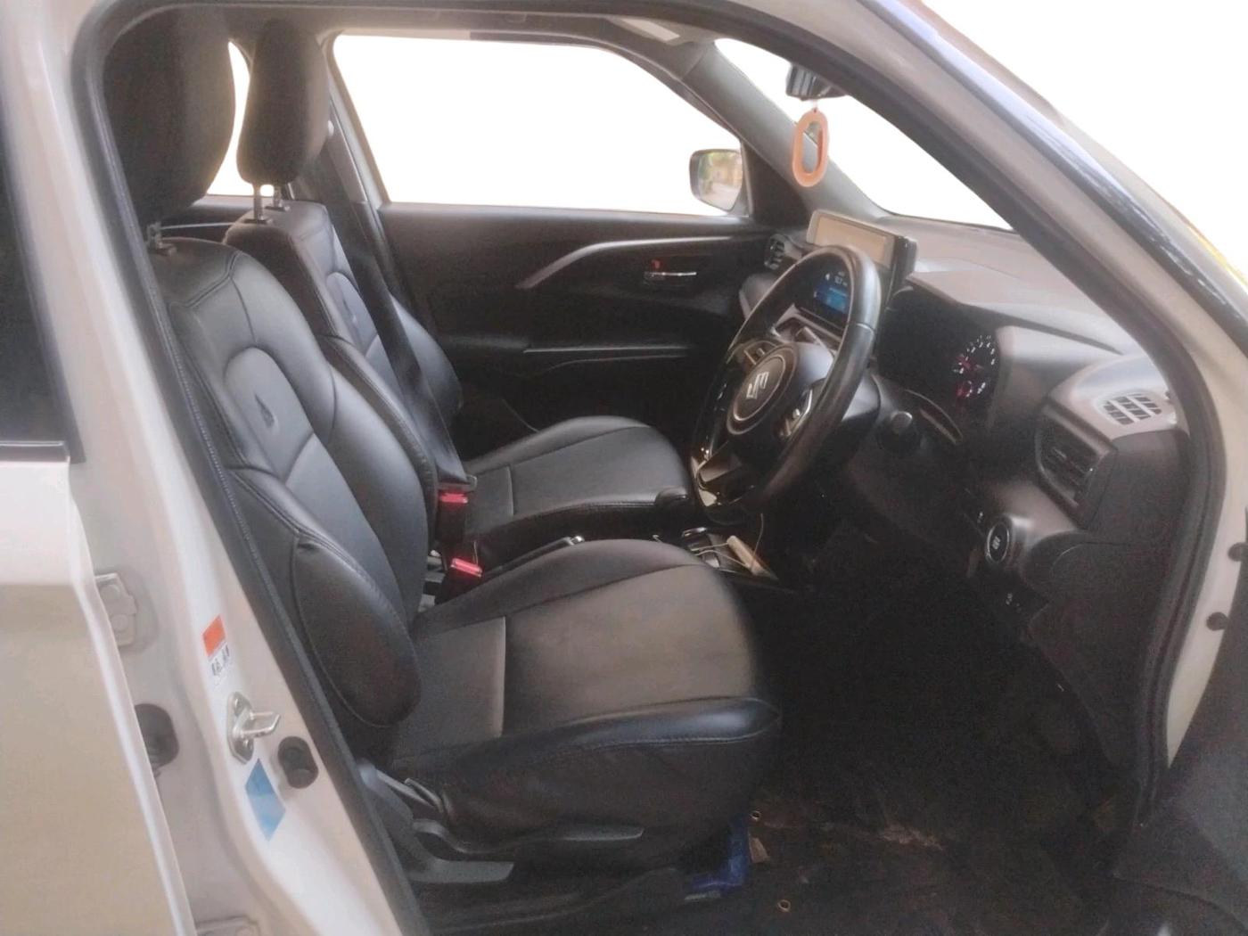 2024 Maruti Swift ZXi Plus AMT, Petrol, Automatic, 11,089 km, interior