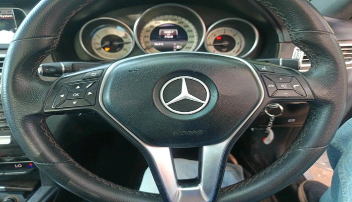 2014 Mercedes Benz E Class E 250 CDI AVANTGARDE, Diesel, Automatic, 71,618 km, interior