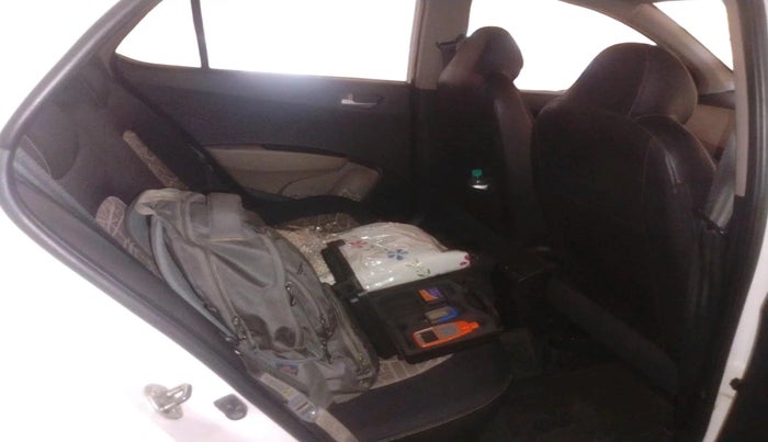 2013 Hyundai Grand i10 SPORTZ 1.2 KAPPA VTVT, Petrol, Manual, 45,063 km, interior