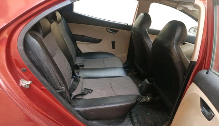 2014 Hyundai Eon SPORTZ, Petrol, Manual, 35,727 km, interior