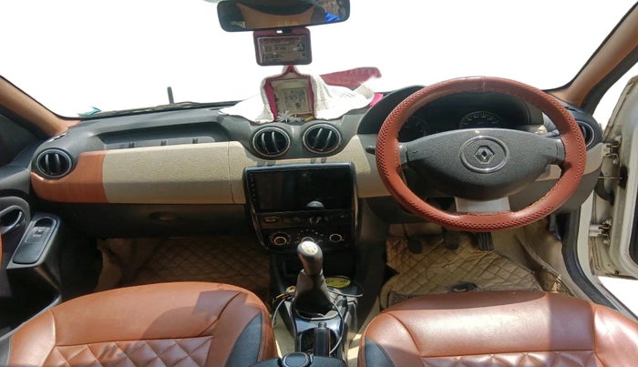 2013 Renault Duster 85 PS RXL DIESEL, Diesel, Manual, 1,64,549 km, interior