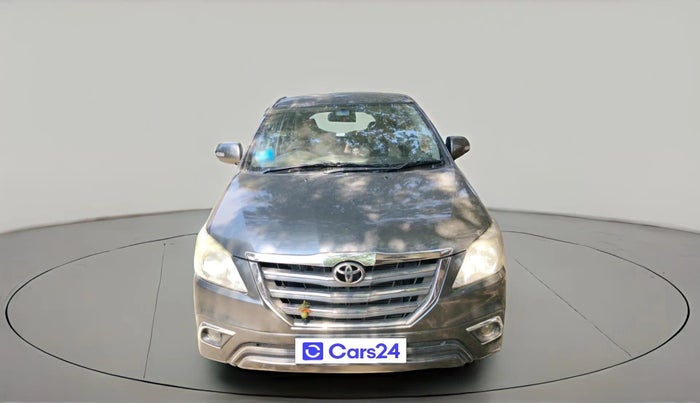 2014 Toyota Innova 2.5 VX 8 STR, Diesel, Manual, 1,43,265 km, exterior