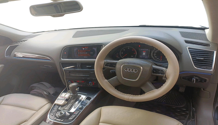 2012 Audi Q5 2.0 TDI QUATTRO, Diesel, Automatic, 97,721 km, interior