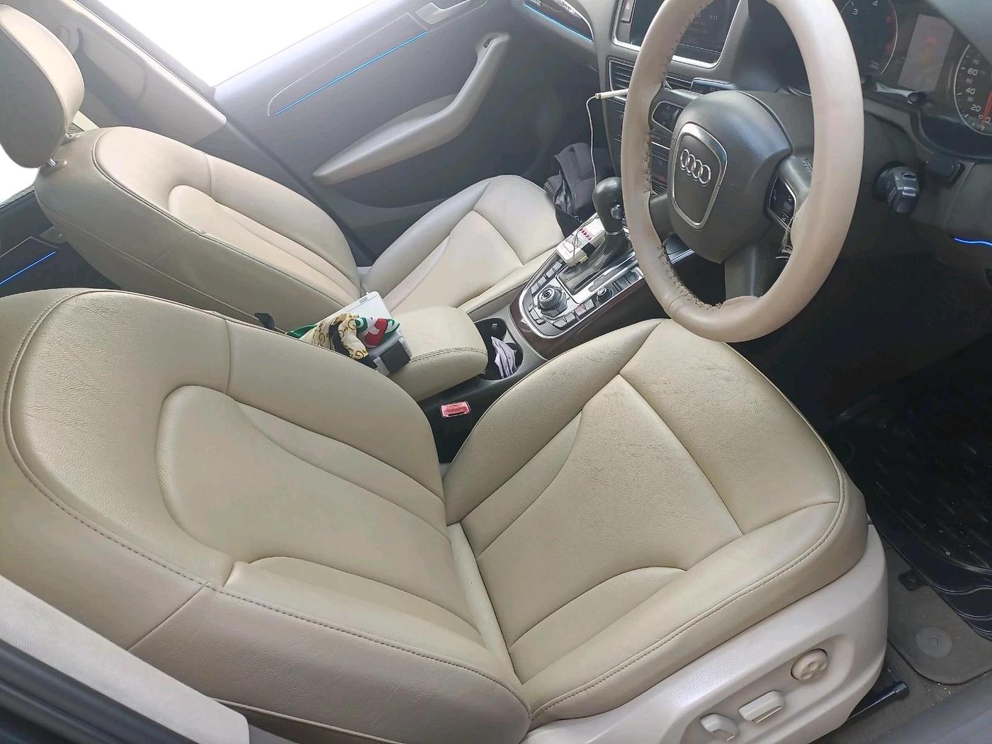 2012 Audi Q5 2.0 TDI QUATTRO, Diesel, Automatic, 97,721 km, interior