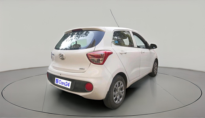 2017 Hyundai Grand i10 MAGNA AT 1.2 KAPPA VTVT, Petrol, Automatic, 37,810 km, exterior