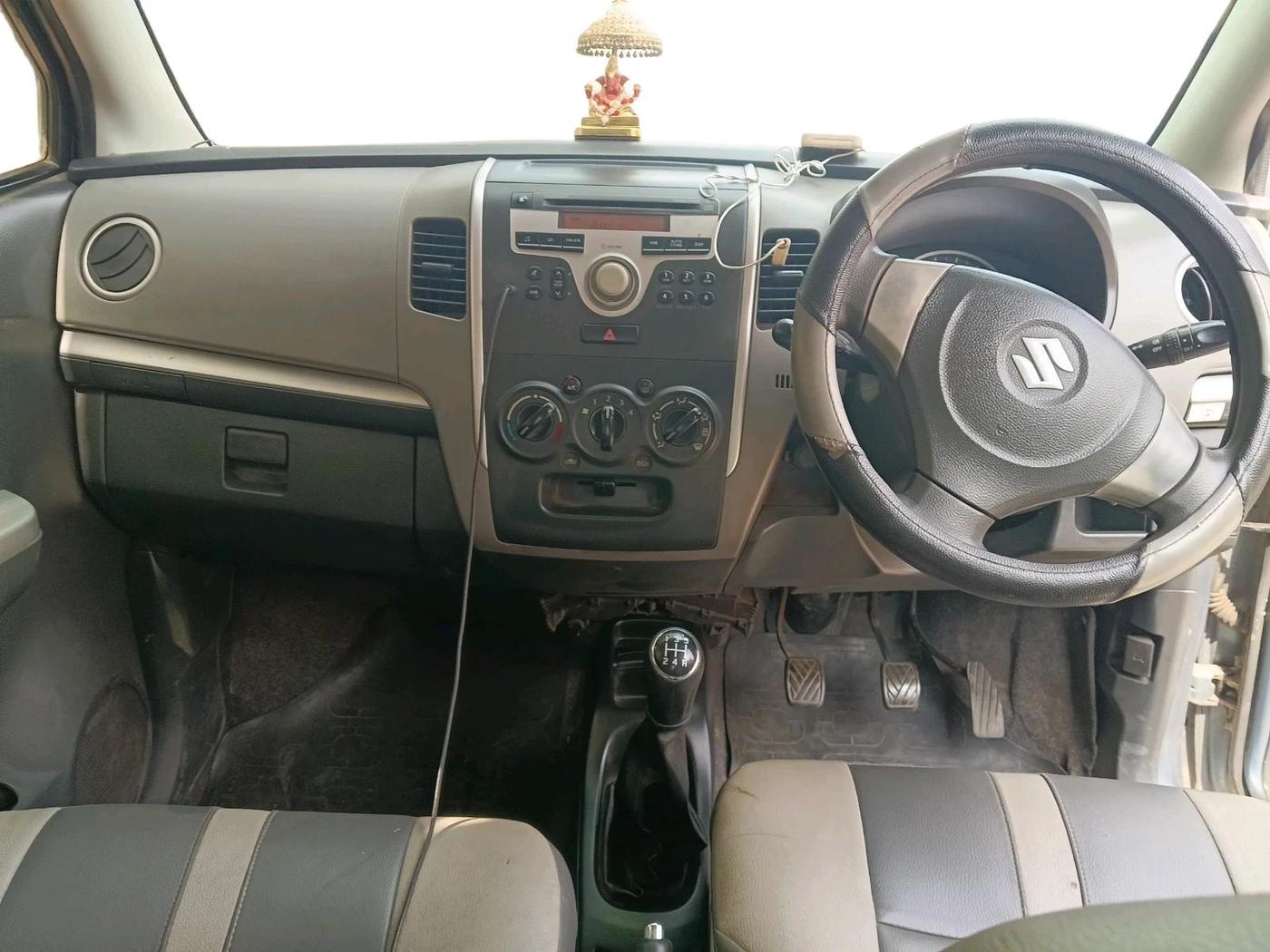 2011 Maruti Wagon R 1.0 VXI, Petrol, Manual, 55,500 km, interior