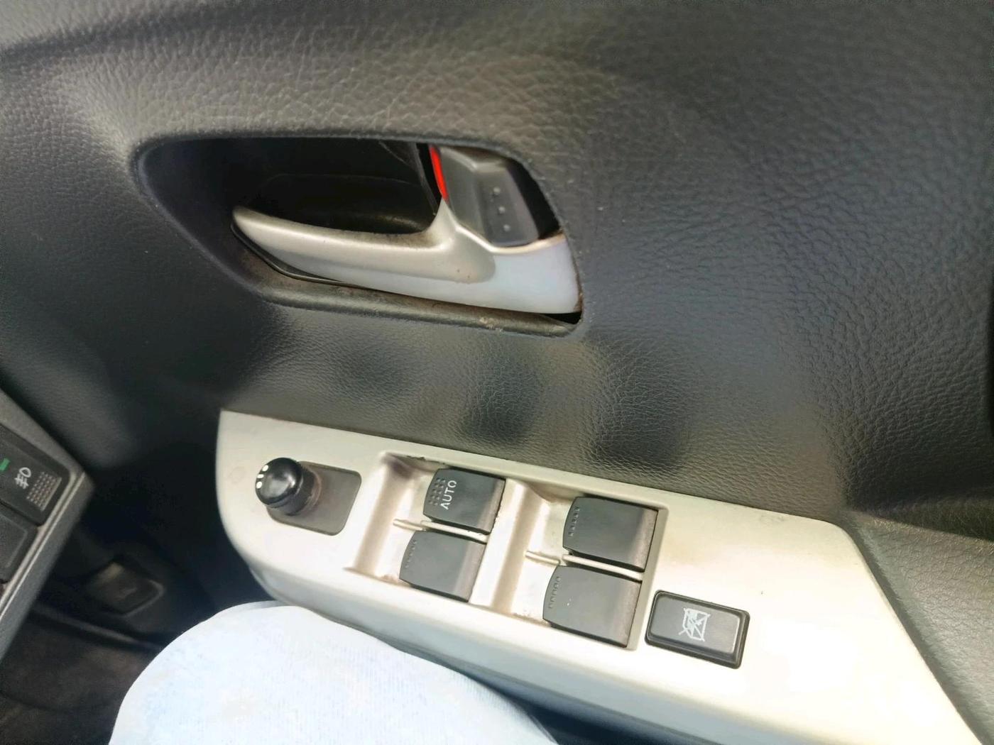 2011 Maruti Wagon R 1.0 VXI, Petrol, Manual, 55,500 km, interior