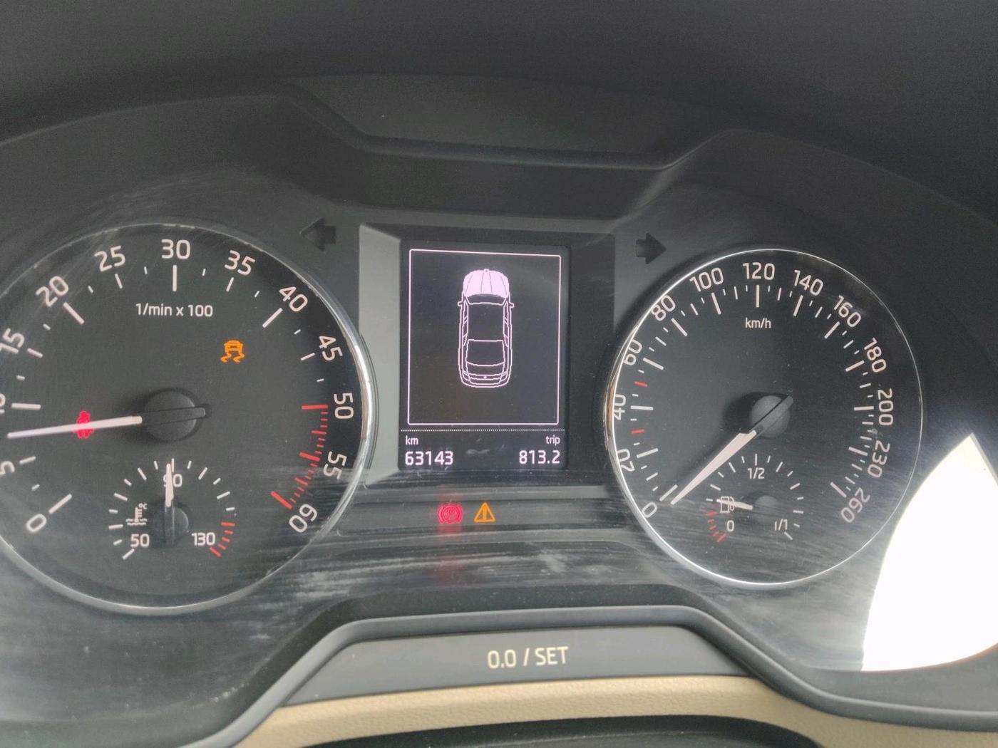 2015 Skoda Octavia AMBITION 2.0 TDI AT, Diesel, Automatic, 63,143 km, interior