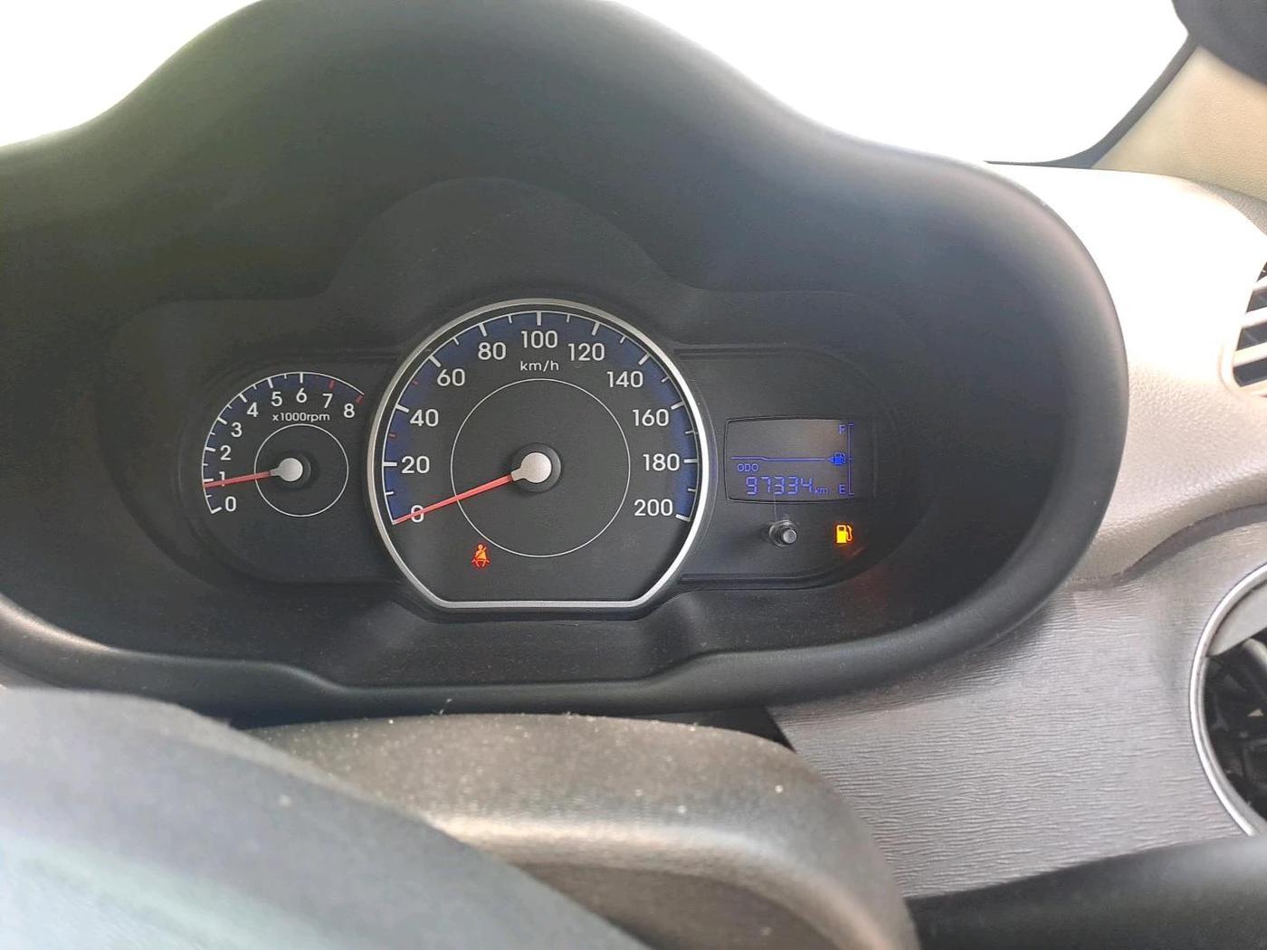 2011 Hyundai i10 SPORTZ 1.2, Petrol, Manual, 97,334 km, interior