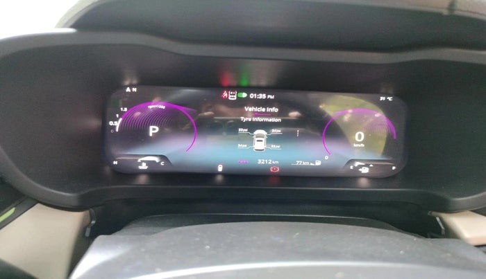 2025 Tata ALTROZ Accomplished Plus S Petrol 6DCT, Petrol, Automatic, 3,600 km, interior