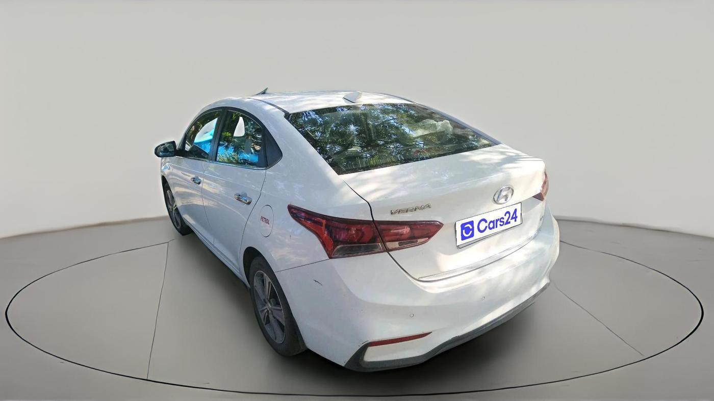 2019 Hyundai Verna 1.6 VTVT SX, Petrol, Manual, 90,111 km, exterior