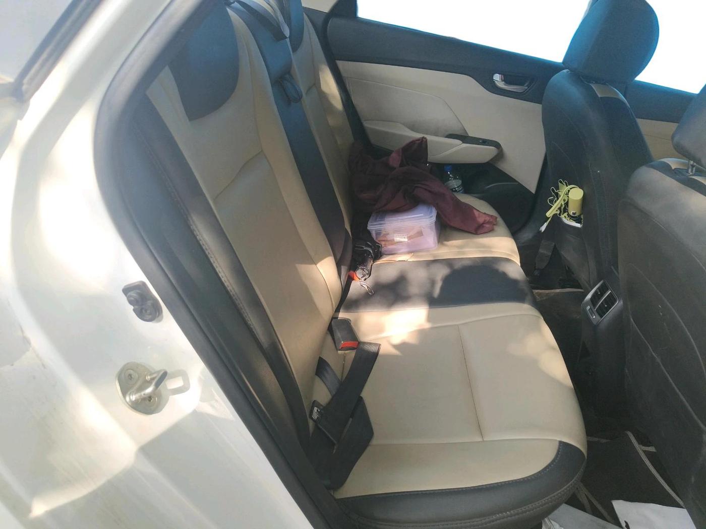 2019 Hyundai Verna 1.6 VTVT SX, Petrol, Manual, 90,111 km, interior
