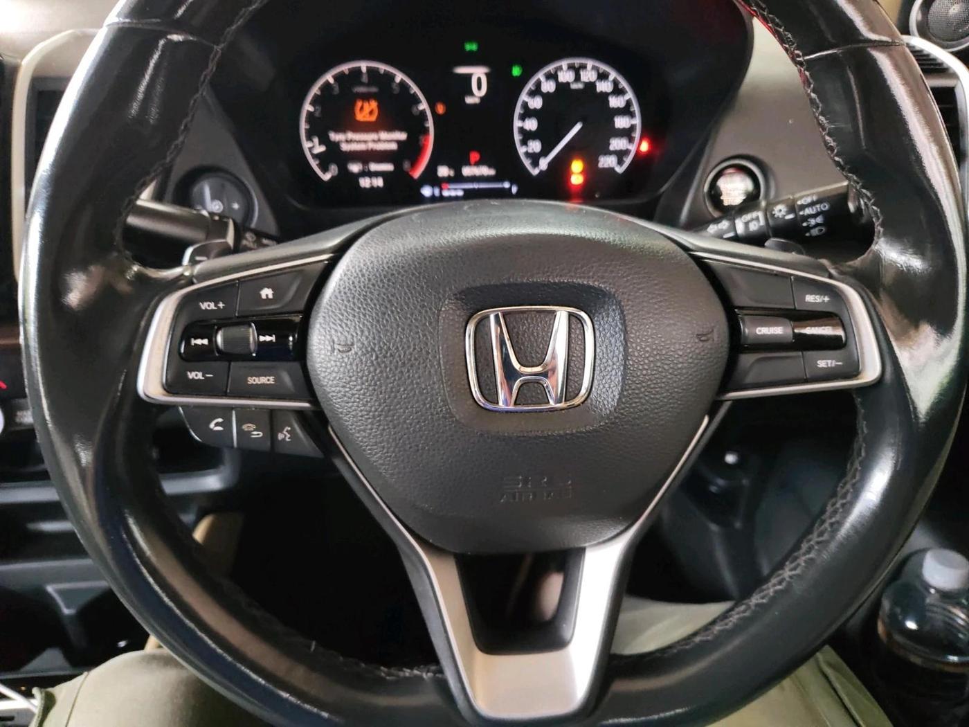 2022 Honda City 1.5L I-VTEC ZX CVT, Petrol, Automatic, 57,680 km, interior