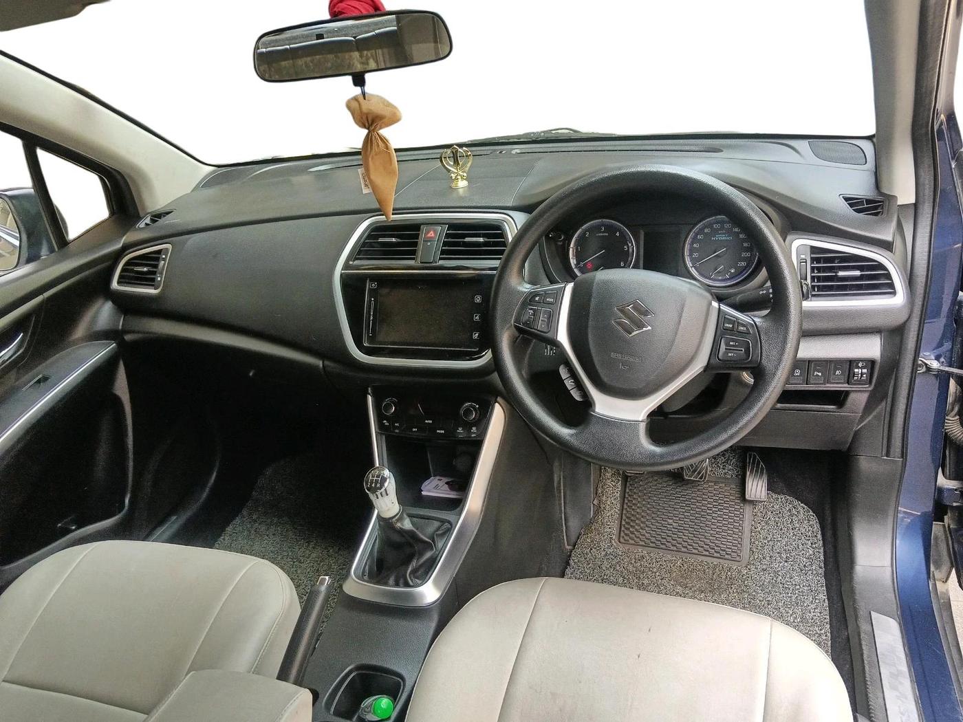 2018 Maruti S Cross ZETA 1.3, Diesel, Manual, 1,31,650 km, interior