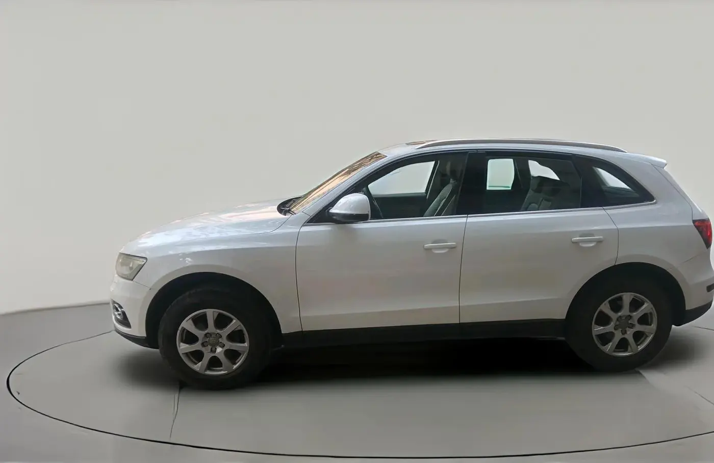 2013 Audi Q5 2.0 TDI QUATTRO, Diesel, Automatic, 1,52,810 km, exterior