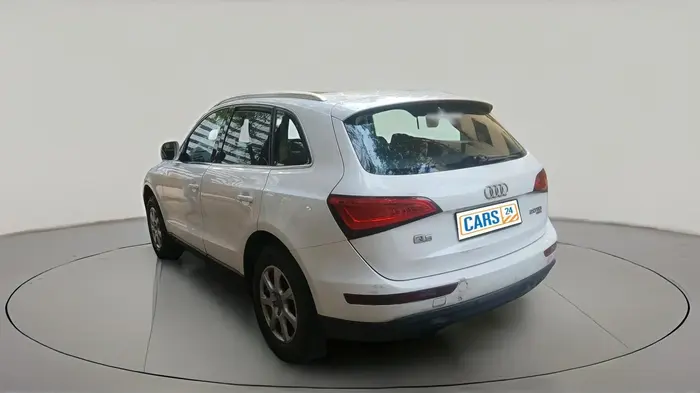 2013 Audi Q5 2.0 TDI QUATTRO, Diesel, Automatic, 1,52,810 km, exterior