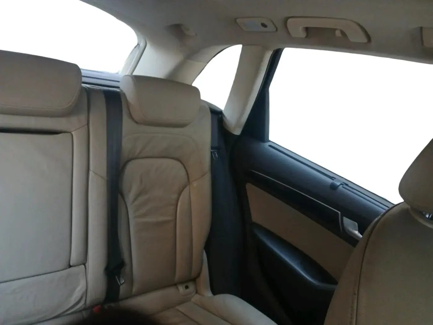 2013 Audi Q5 2.0 TDI QUATTRO, Diesel, Automatic, 1,52,810 km, interior
