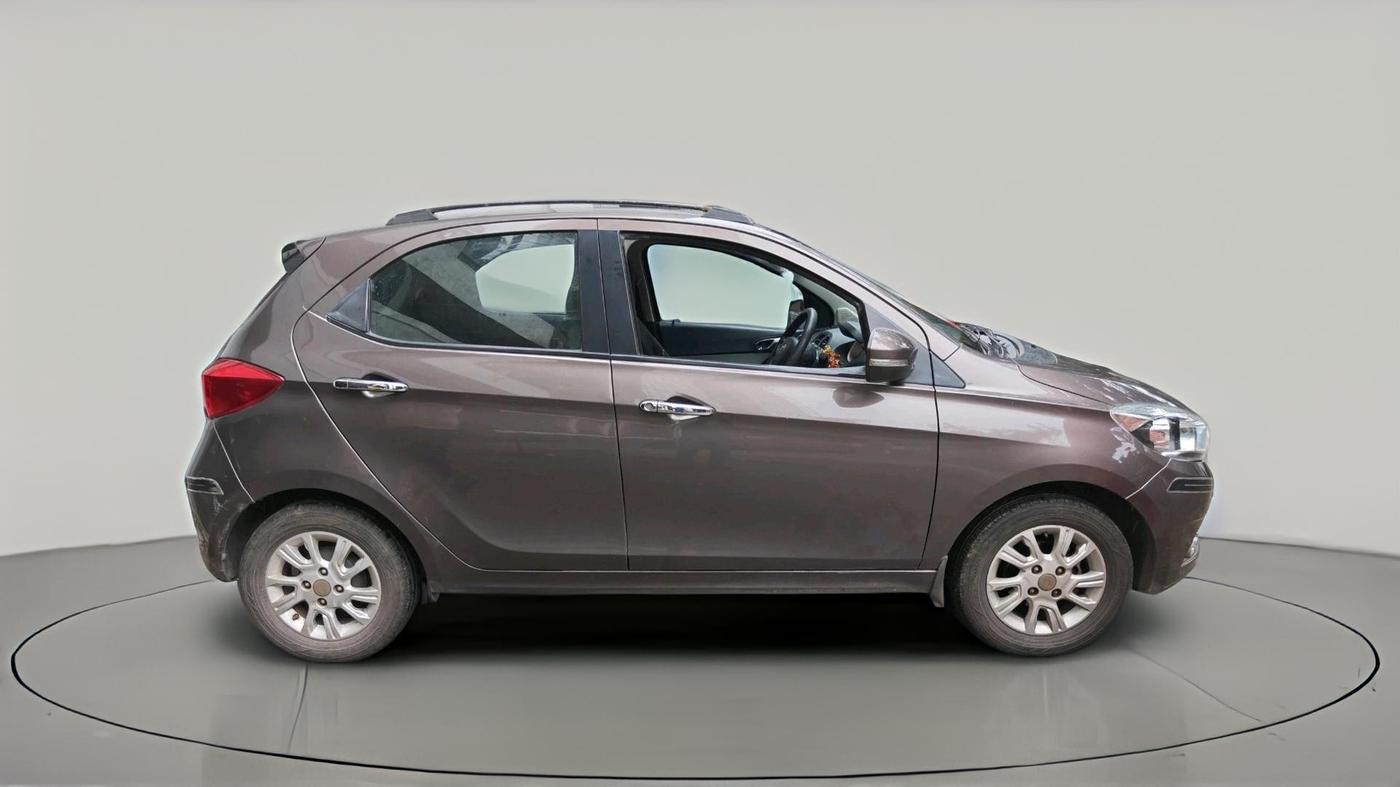 2017 Tata Tiago XZA PETROL, Petrol, Automatic, 57,421 km, exterior