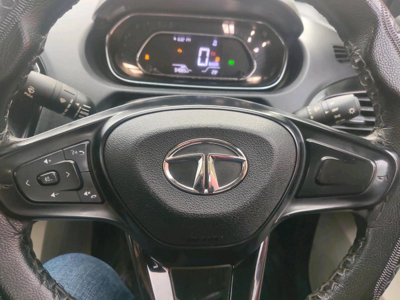 2022 Tata TIGOR XZ PLUS CNG, CNG, Manual, 54,085 km, interior