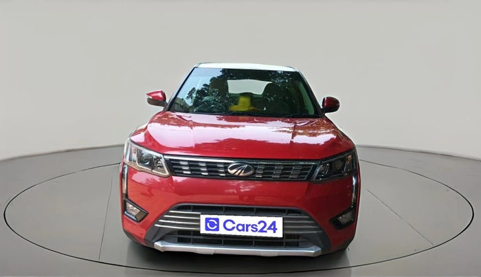 2021 Mahindra XUV300 W8 (O) 1.2 PETROL AMT, Petrol, Automatic, 47,317 km, exterior