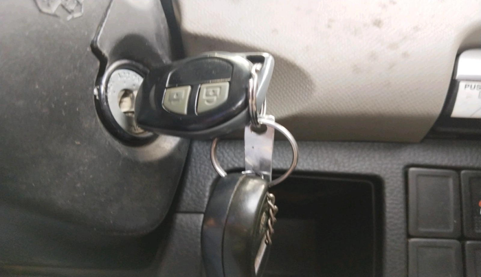 2015 Maruti Wagon R 1.0 VXI AMT, Petrol, Automatic, 33,125 km, interior