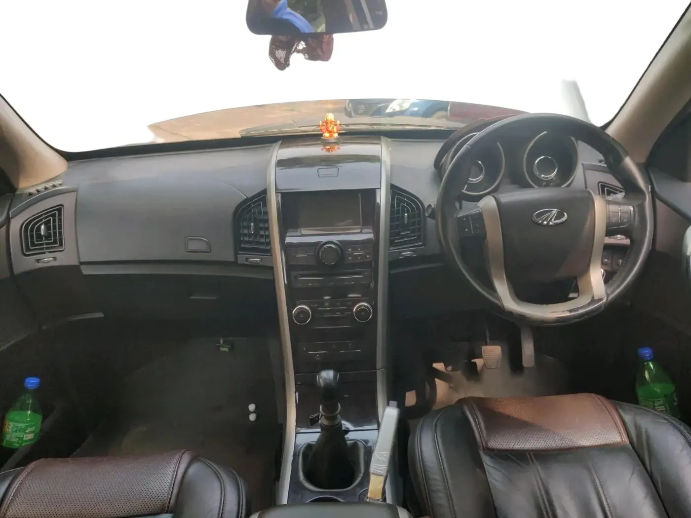 2012 Mahindra XUV500 W8, Diesel, Manual, 90,467 km, interior