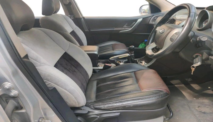 2012 Mahindra XUV500 W8, Diesel, Manual, 90,467 km, interior