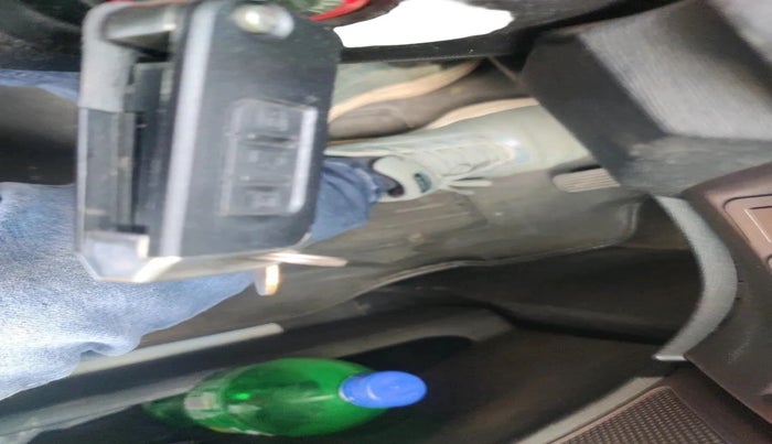 2012 Mahindra XUV500 W8, Diesel, Manual, 90,467 km, interior