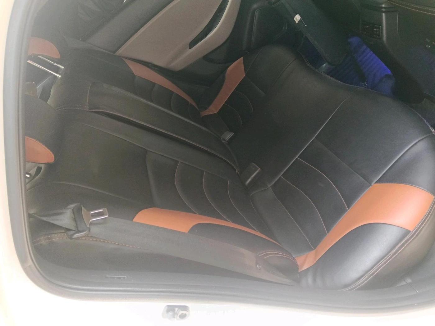2019 Hyundai Elite i20 ASTA 1.2 (O), Petrol, Manual, 19,841 km, interior