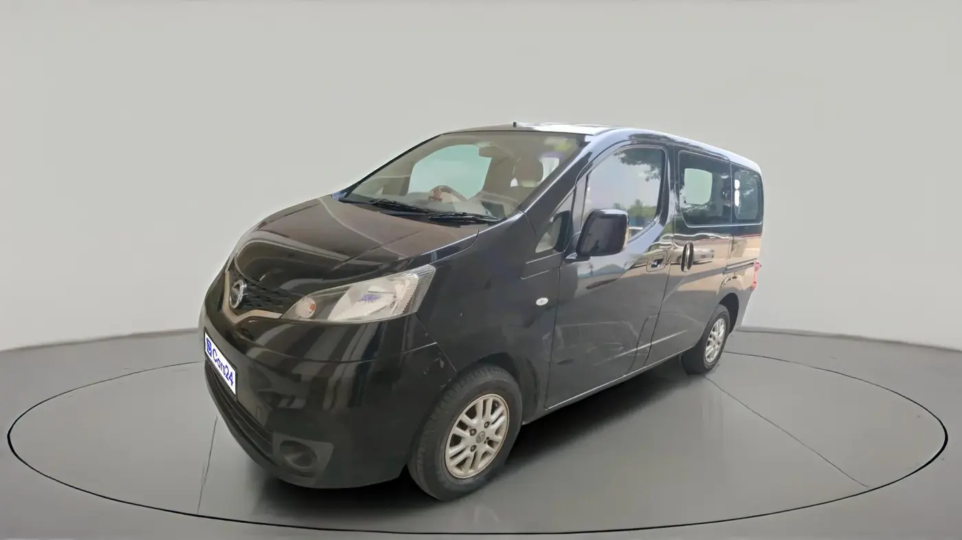 2012 Nissan Evalia XV, Diesel, Manual, 1,62,109 km, exterior
