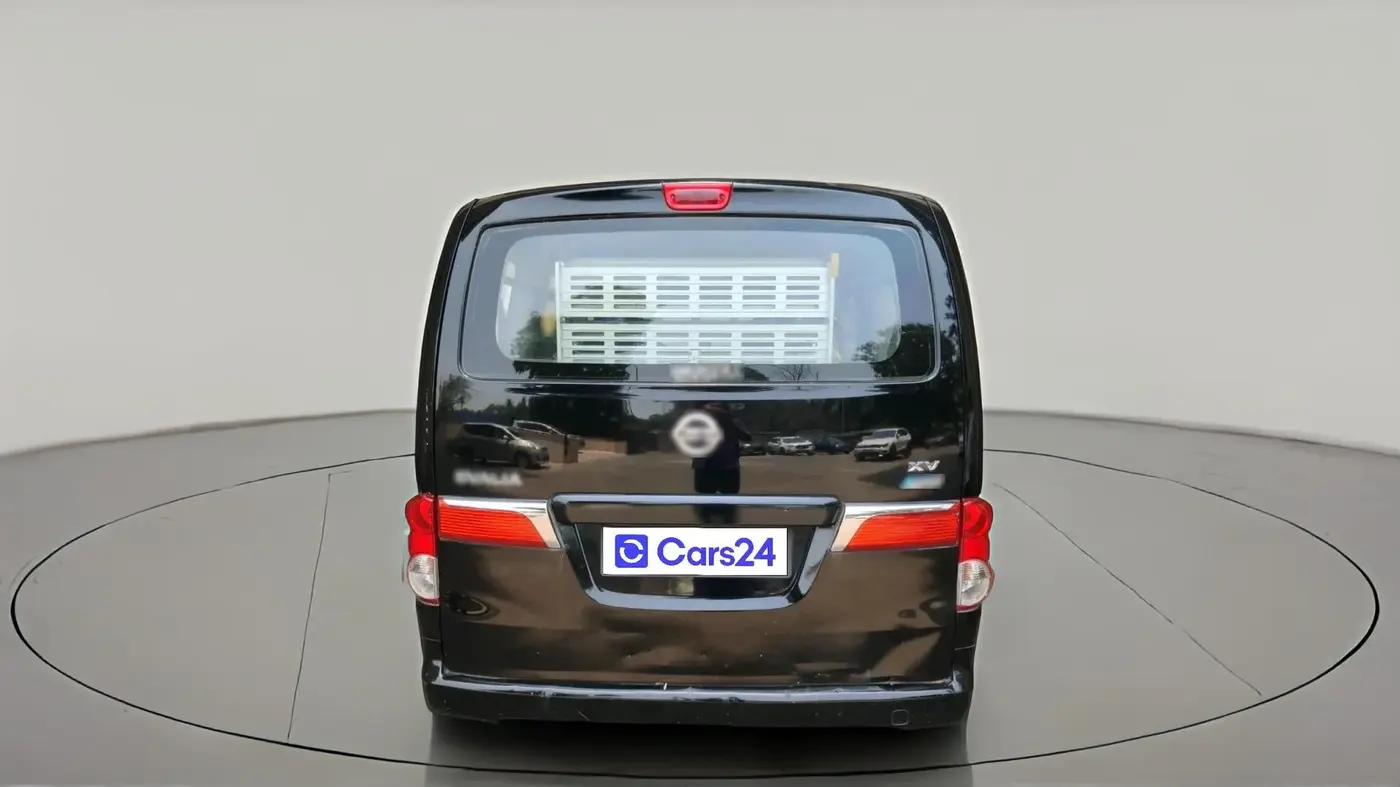 2012 Nissan Evalia XV, Diesel, Manual, 1,62,109 km, exterior