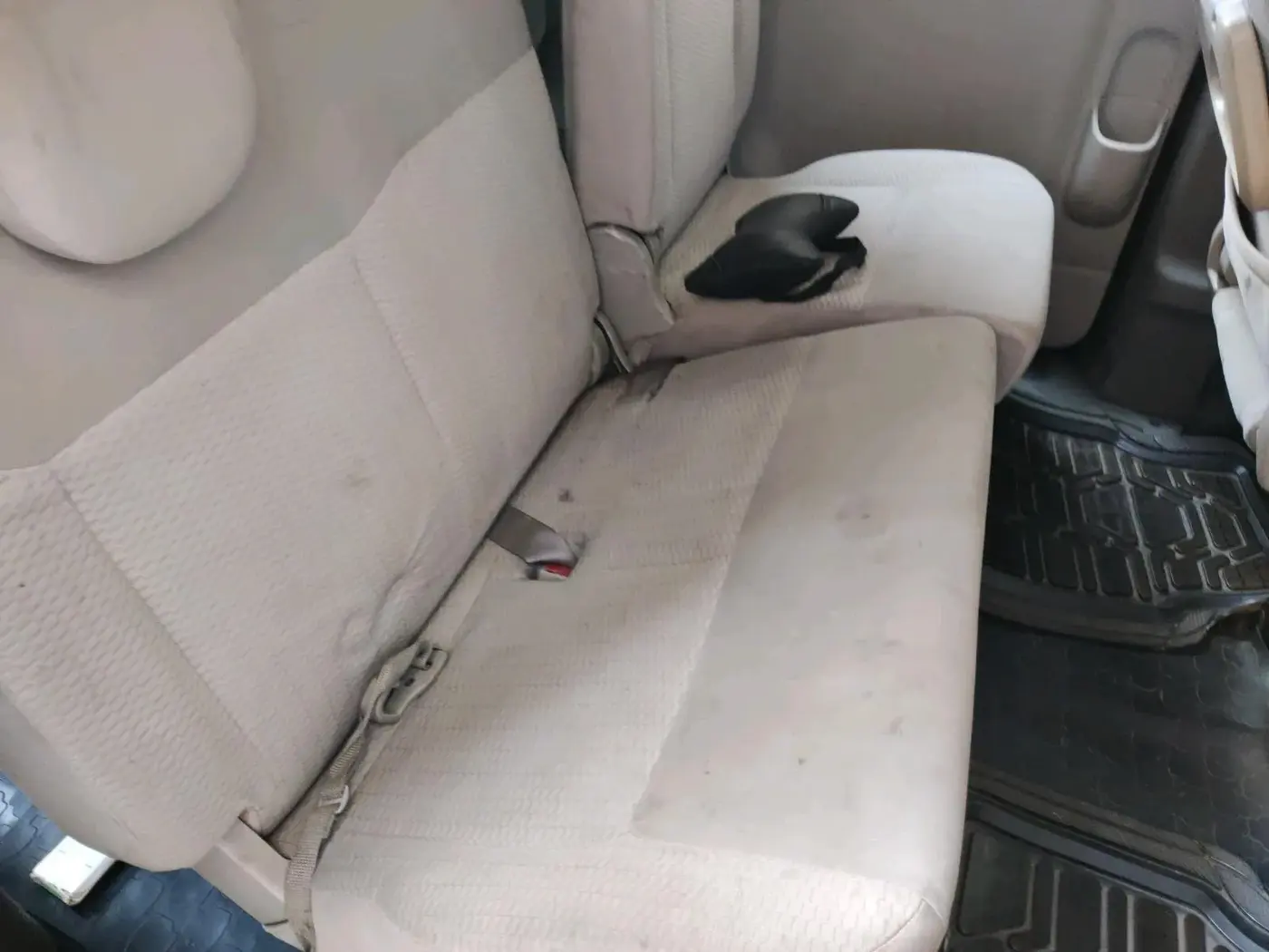 2012 Nissan Evalia XV, Diesel, Manual, 1,62,109 km, interior