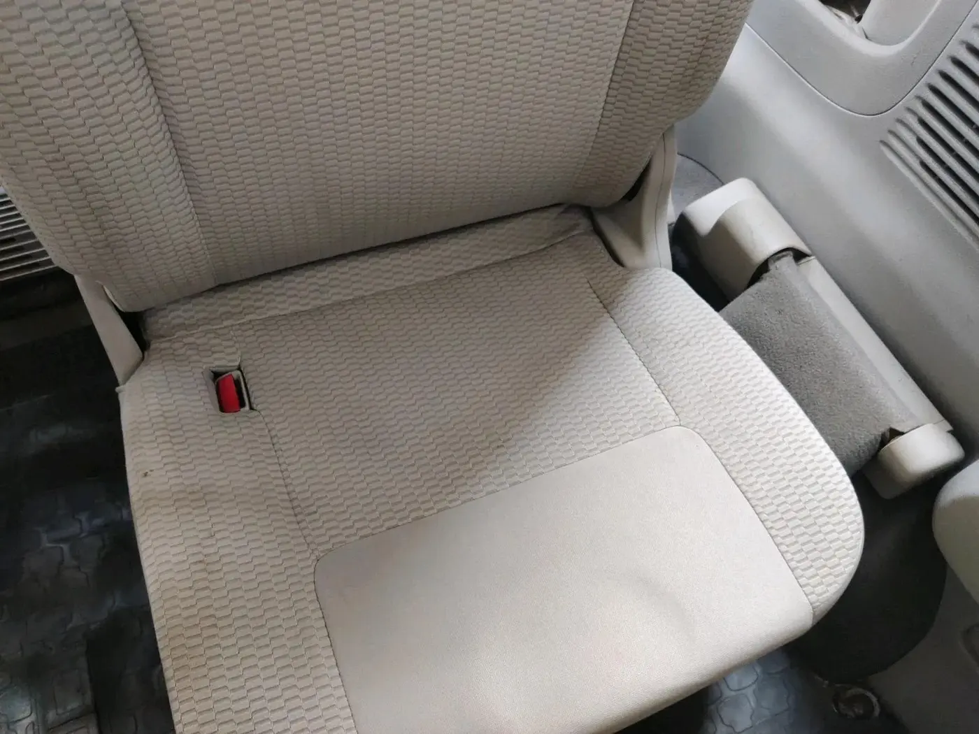 2012 Nissan Evalia XV, Diesel, Manual, 1,62,109 km, interior