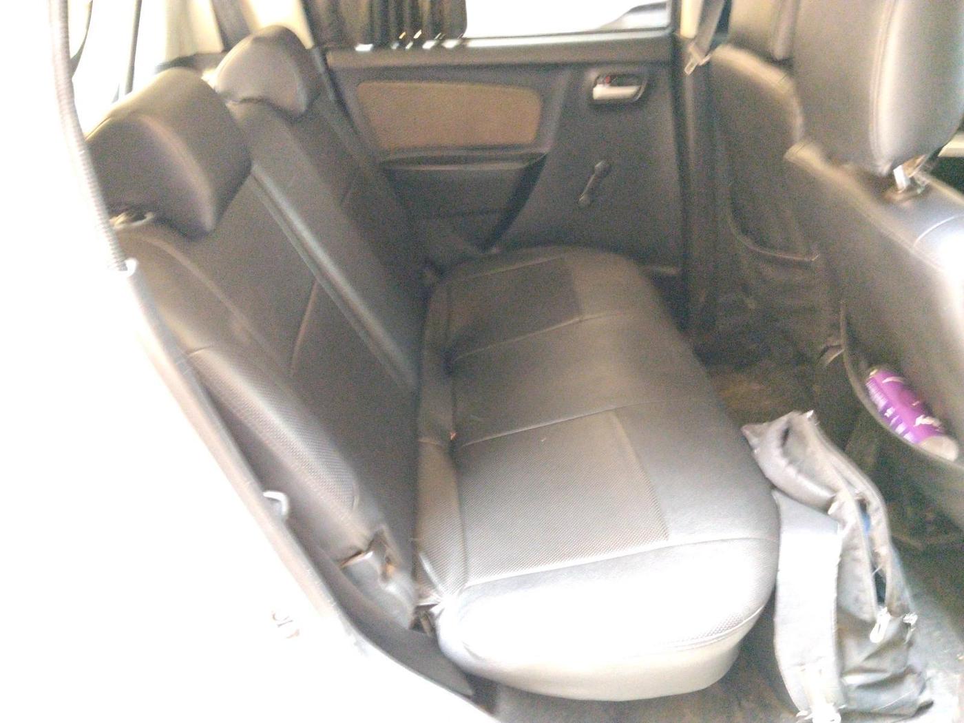 2015 Maruti Wagon R 1.0 LXI CNG, CNG, Manual, 69,450 km, interior