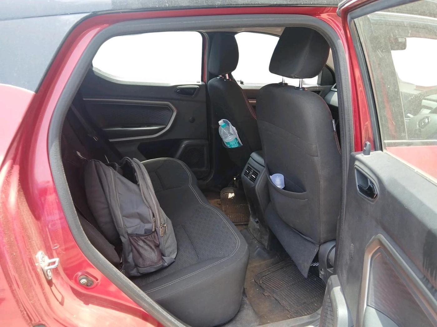 2022 Renault Kiger RXZ MT, Petrol, Manual, 22,775 km, interior