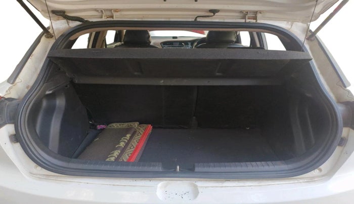 2015 Hyundai Elite i20 ASTA 1.2, Petrol, Manual, 51,200 km, exterior