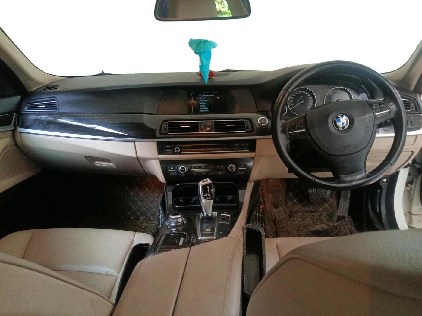2013 BMW 5 Series 520D 2.0, Diesel, Automatic, 1,66,529 km, interior