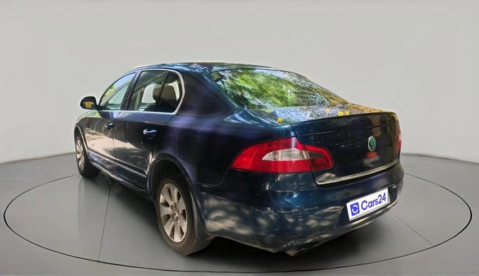 2013 Skoda Superb ELEGANCE 2.0 TDI CR AT, Diesel, Automatic, 1,48,847 km, exterior