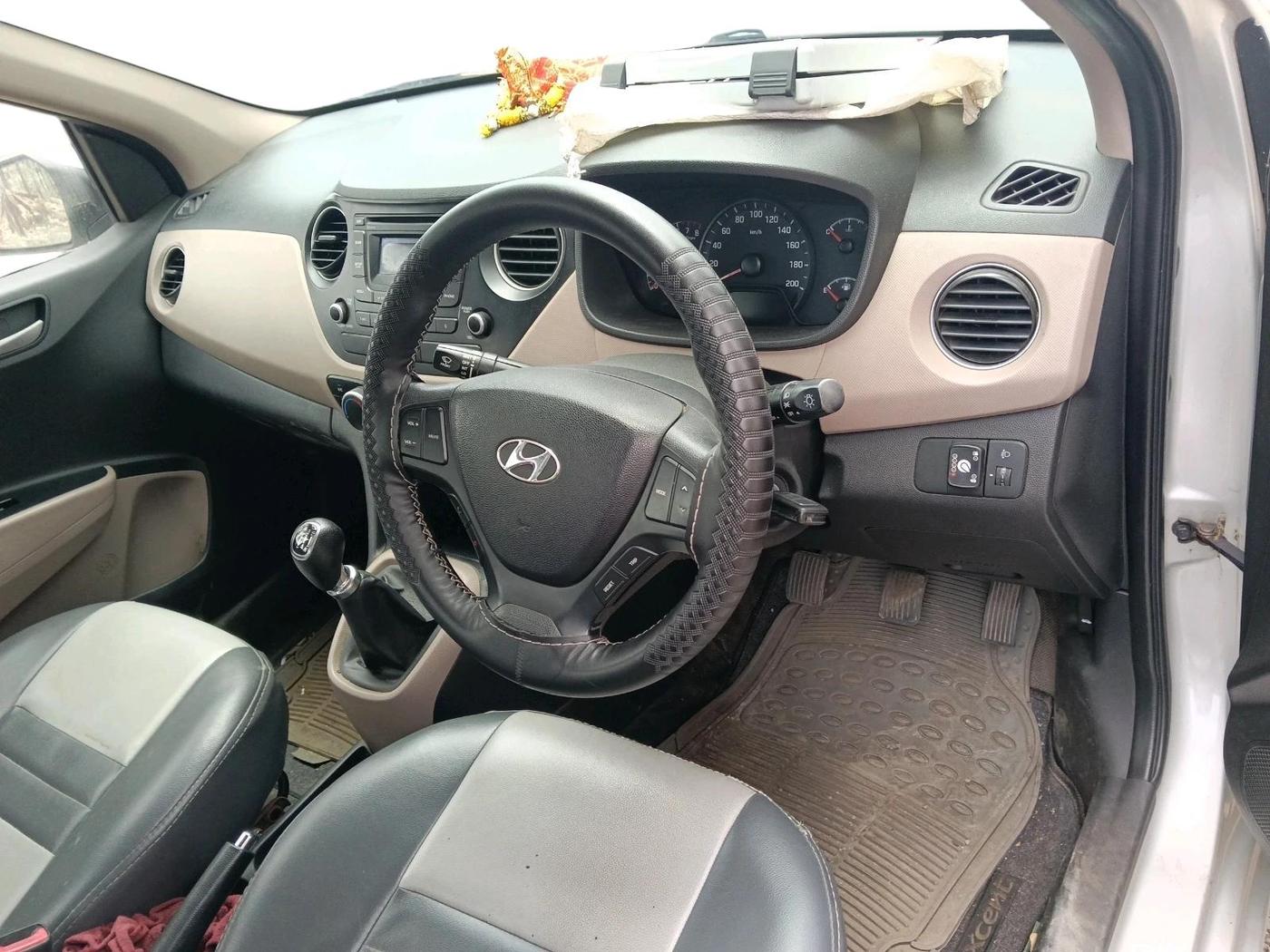 2015 Hyundai Xcent S 1.2, CNG, Manual, 47,652 km, interior