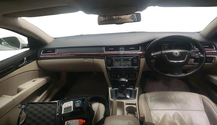 2012 Skoda Superb ELEGANCE 1.8 TSI AT, Petrol, Automatic, 55,000 km, interior