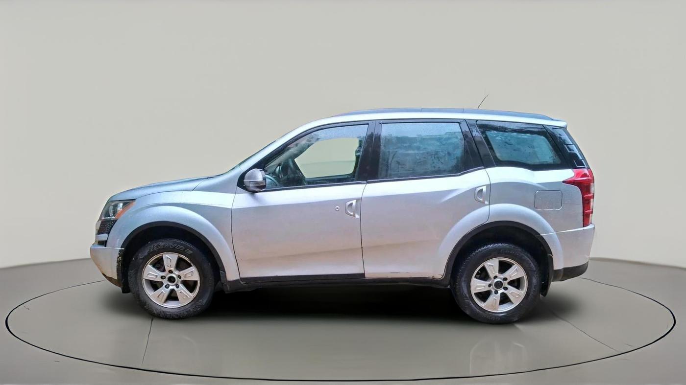 2013 Mahindra XUV500 W8, Diesel, Manual, 1,01,912 km, exterior