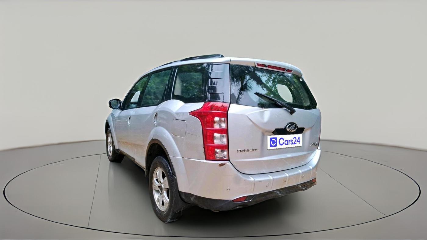 2013 Mahindra XUV500 W8, Diesel, Manual, 1,01,912 km, exterior